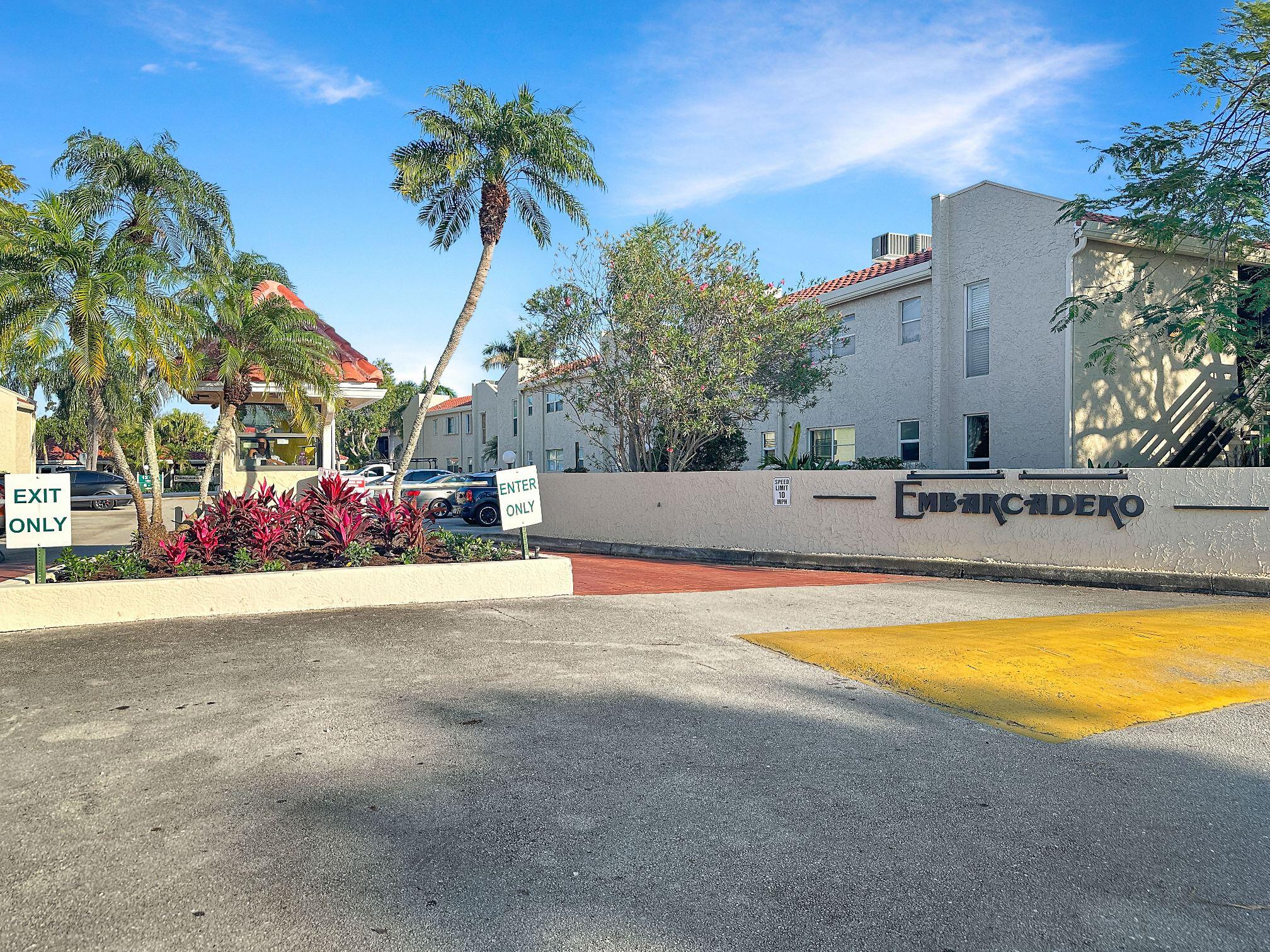 EMBARCADERO CONDO - Residential