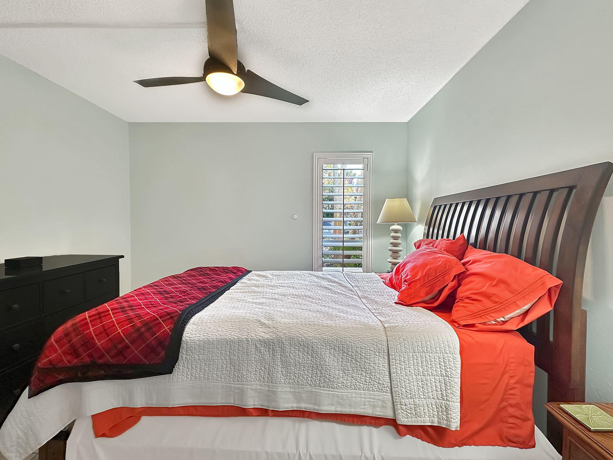 EMBARCADERO CONDO - Residential