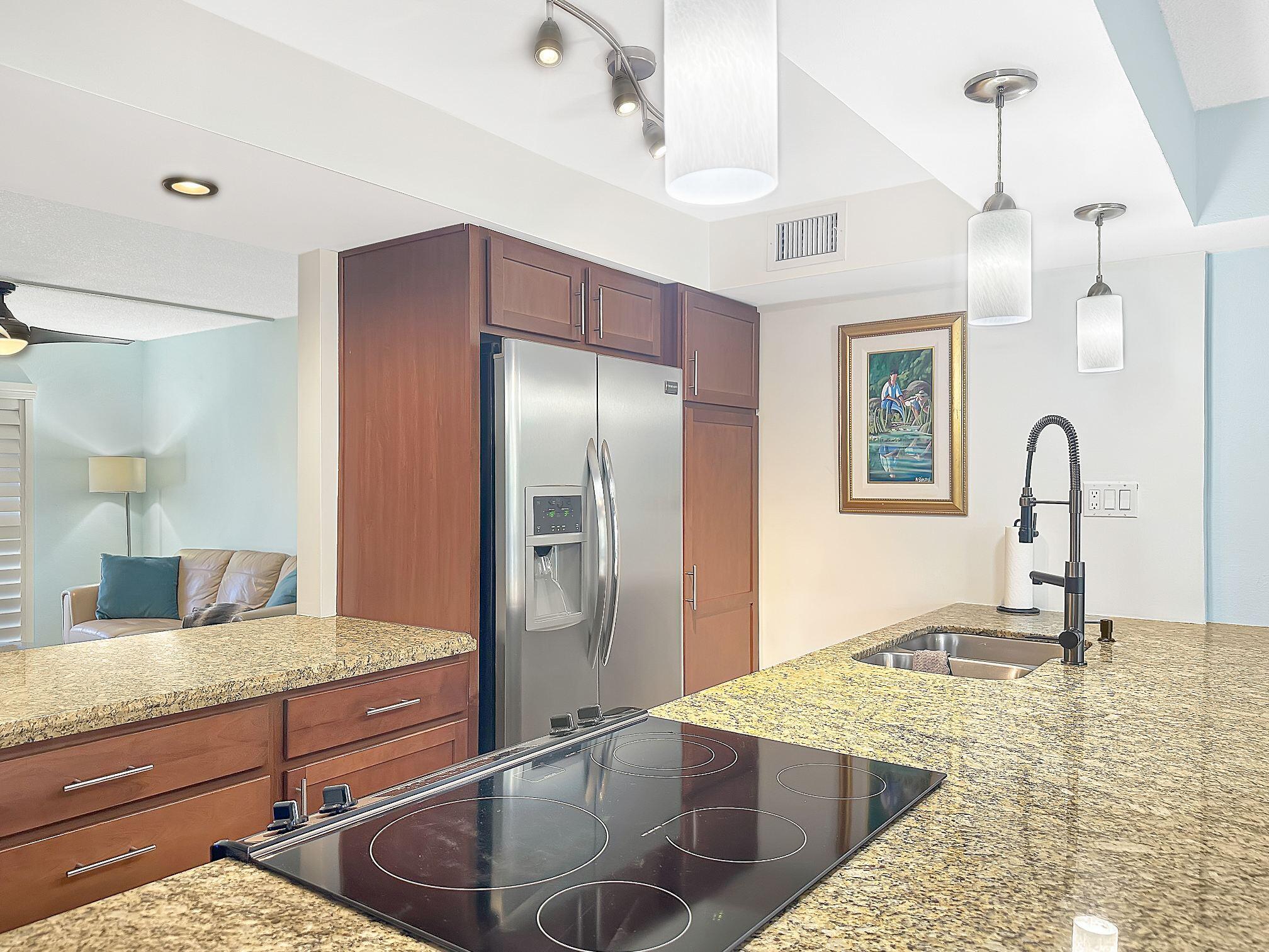 EMBARCADERO CONDO - Residential