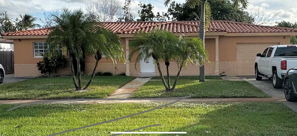 Photo of 2594 W End Road, West Palm Beach, FL 33406 (MLS # R11034834)