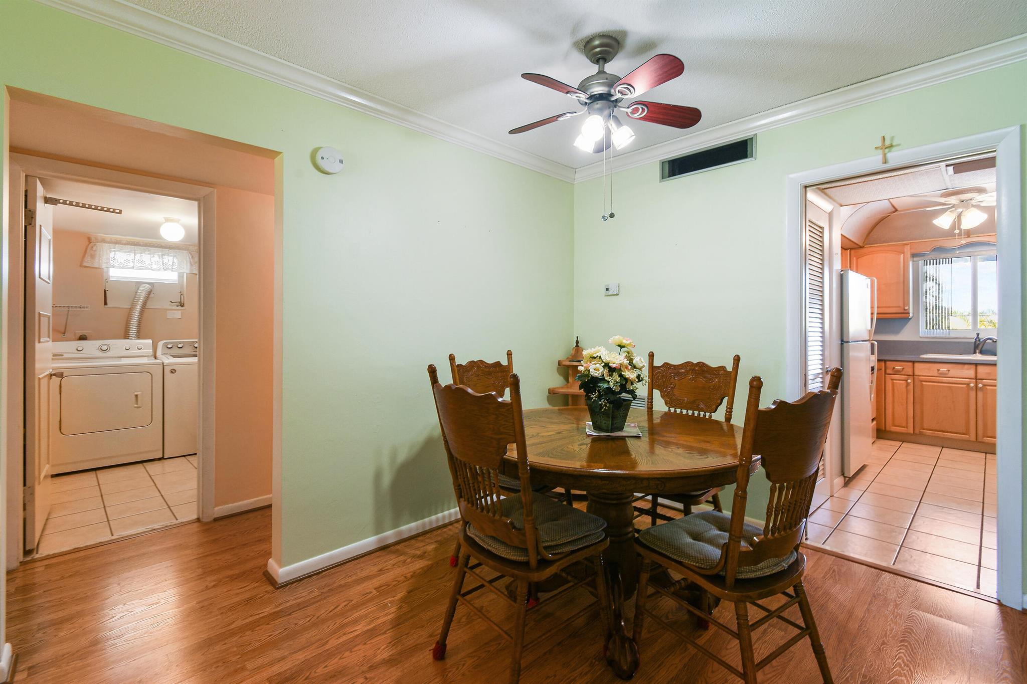 TEQUESTA GARDEN CONDO 1 - Residential