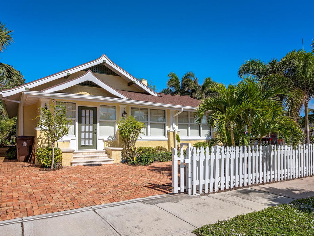 CHARMING COTTAGE FURNISHED RENTAL. Walk across street to waterfront park. Completely Remodeled in Pristine Condition. Close to Downtown West Palm and Island of Palm Beach. Perfect location for incoming yacht owners or crew needing accommodations while docked at Rybovich Yacht Marina. Gourmet kitchen fully equipped for professional chef with Gas Stove and charming breakfast nook. Hardwood floors, Hurricane Windows, Professionally landscaped yard with gas BBQ and outdoor seating. Two well appointed bedrooms, 4 singles, or 2 couples. Additional sleeping area in Enclosed Florida Room. Sleeps 6 comfortably. Seasonal rental includes utilities; annual lease does not include utilities. Available for 2018 Season.