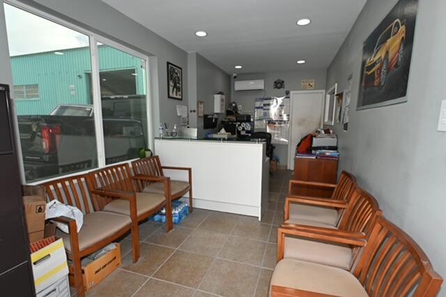 SOUTHBORO PARK - Commercial Sale