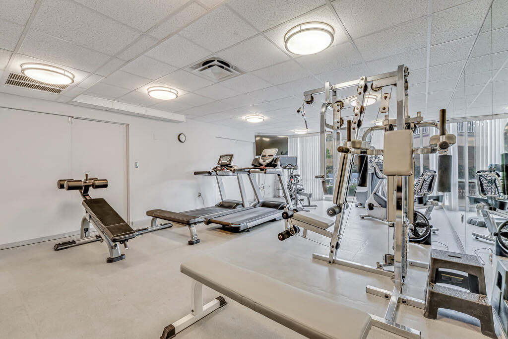 LA BONNE VIE CONDO - Residential