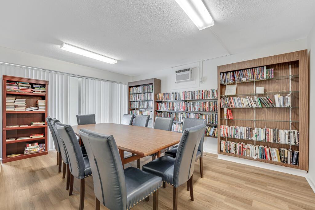 LA BONNE VIE CONDO - Residential