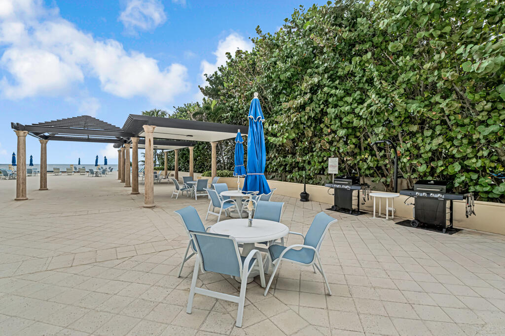 LA BONNE VIE CONDO - Residential