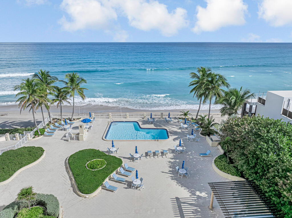 LA BONNE VIE CONDO - Residential