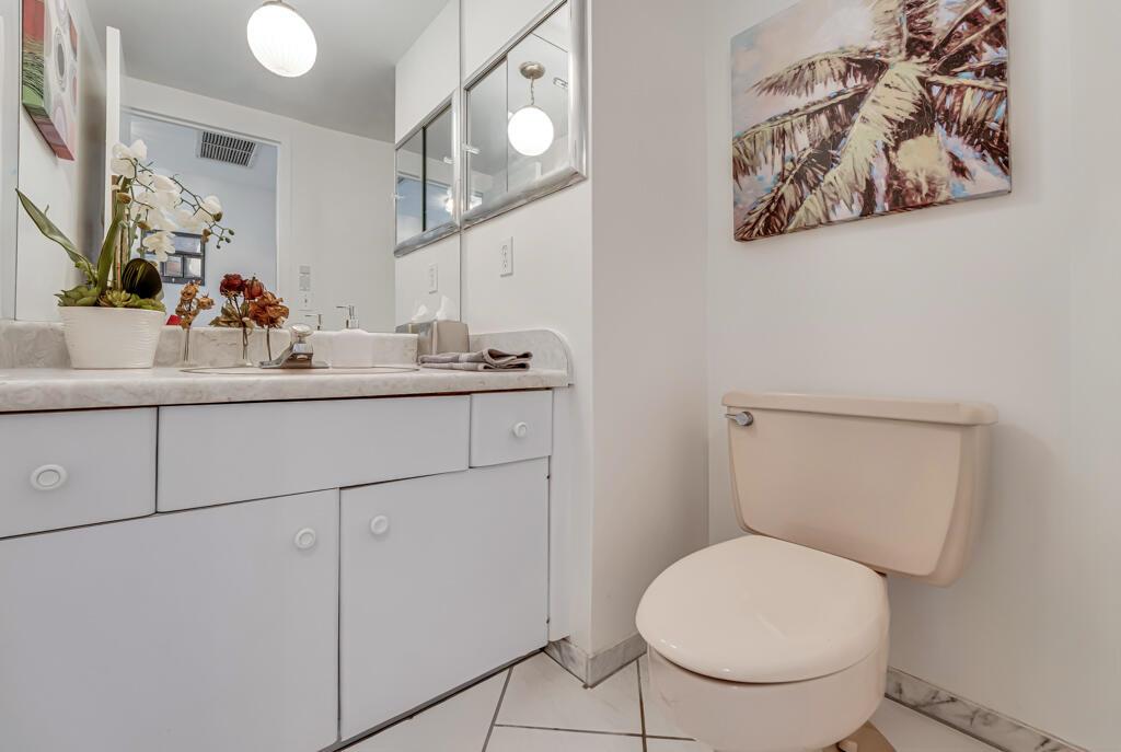 LA BONNE VIE CONDO - Residential