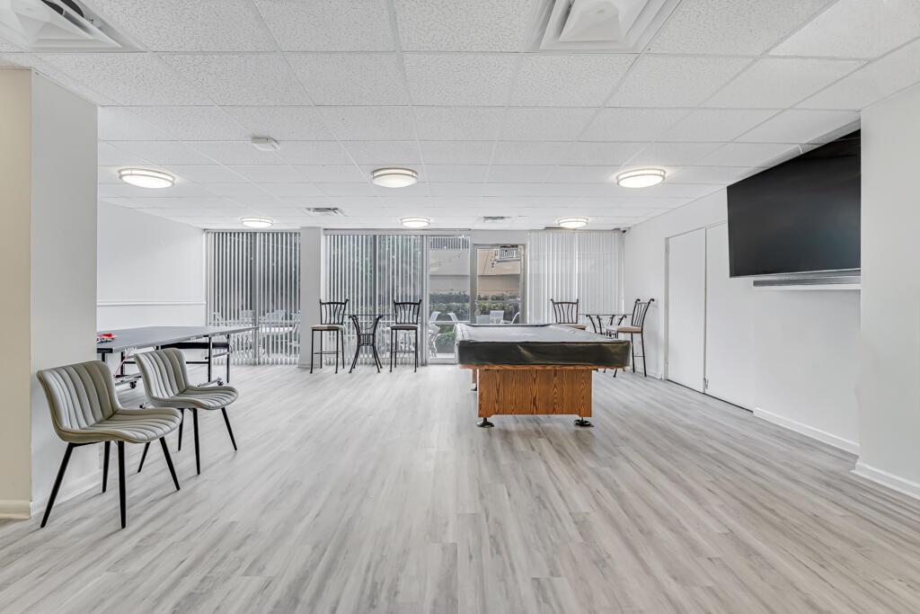 LA BONNE VIE CONDO - Residential