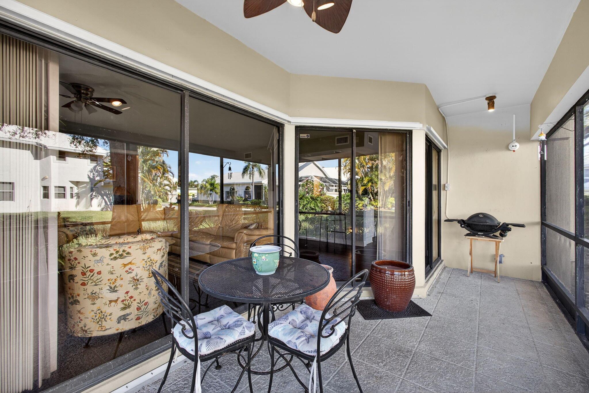 LAKES CONDO - Residential