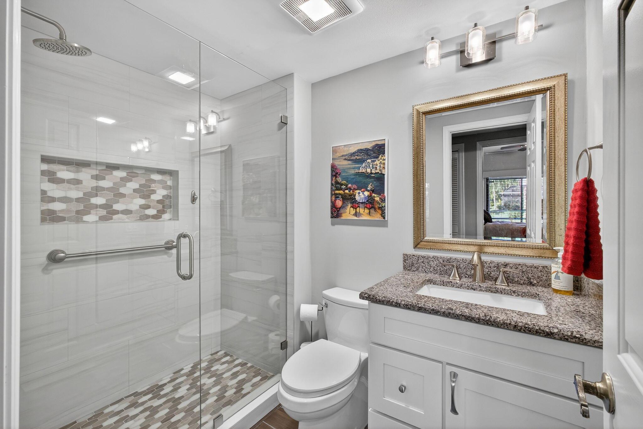 LAKES CONDO - Residential