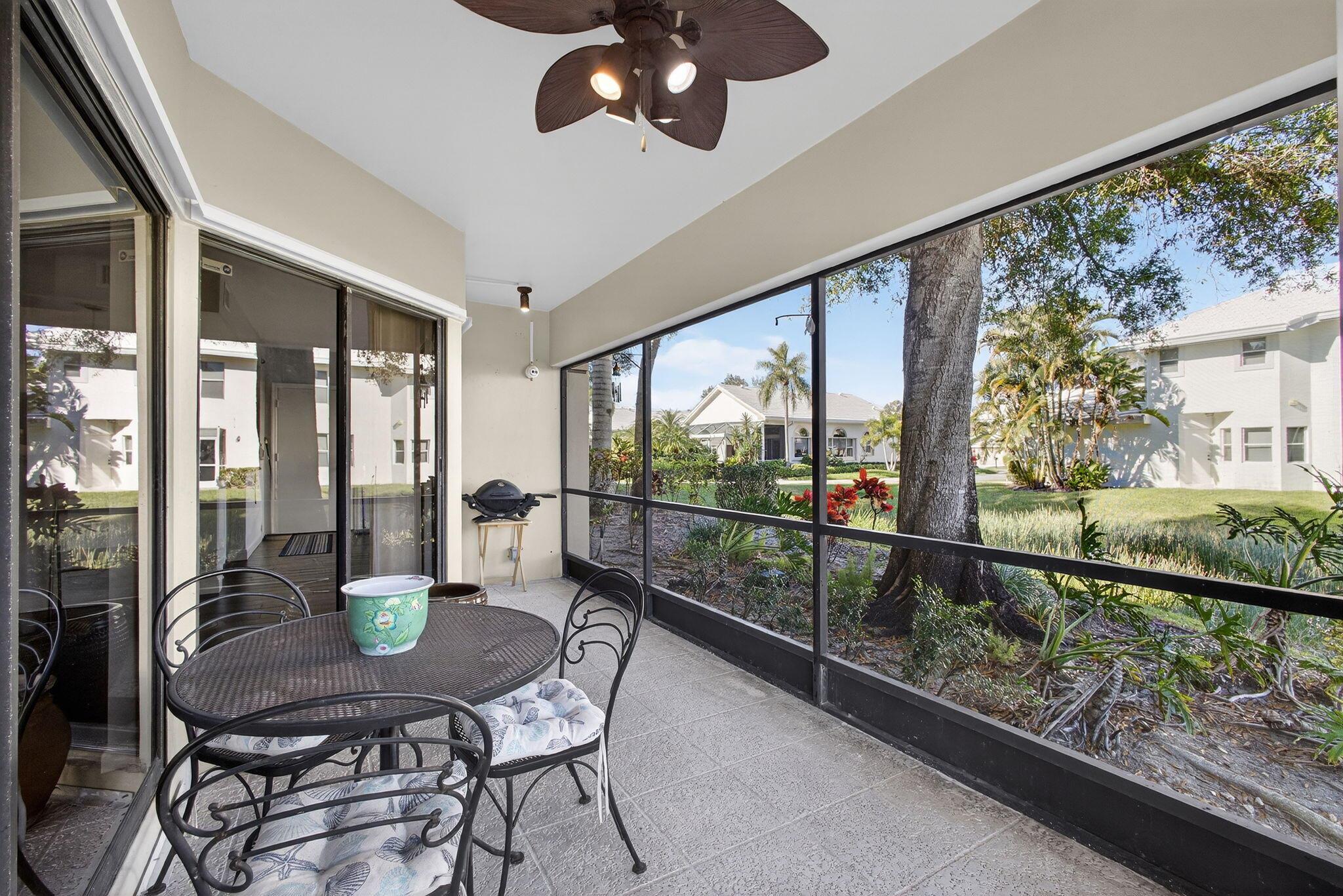 LAKES CONDO - Residential