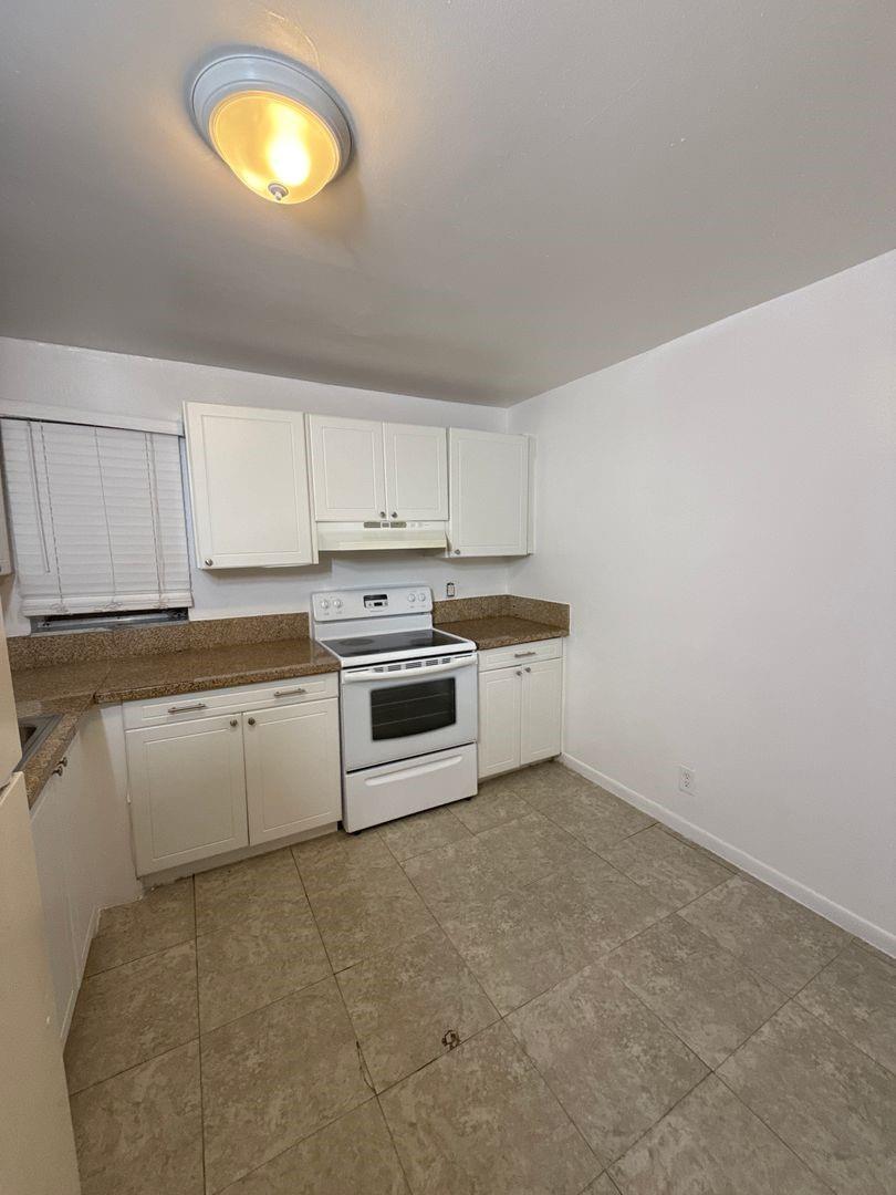 Coral Spgs Sub 1 59-30 B - Residential Lease