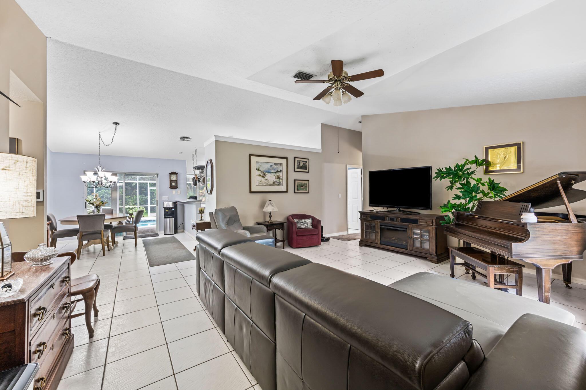 Loxahatchee Groves - Residential