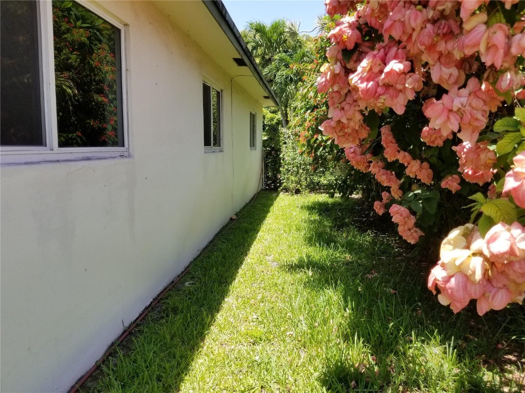 MELALEUCA GARDENS - Residential