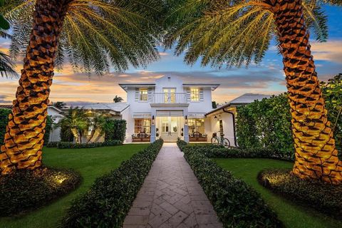 A home in Jupiter Inlet Colony