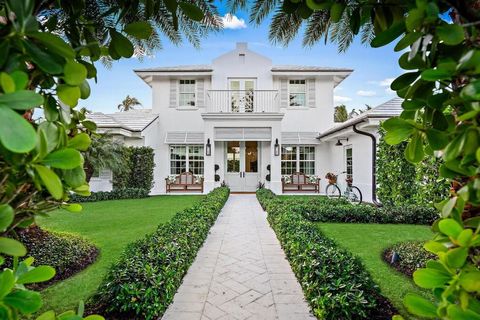 A home in Jupiter Inlet Colony