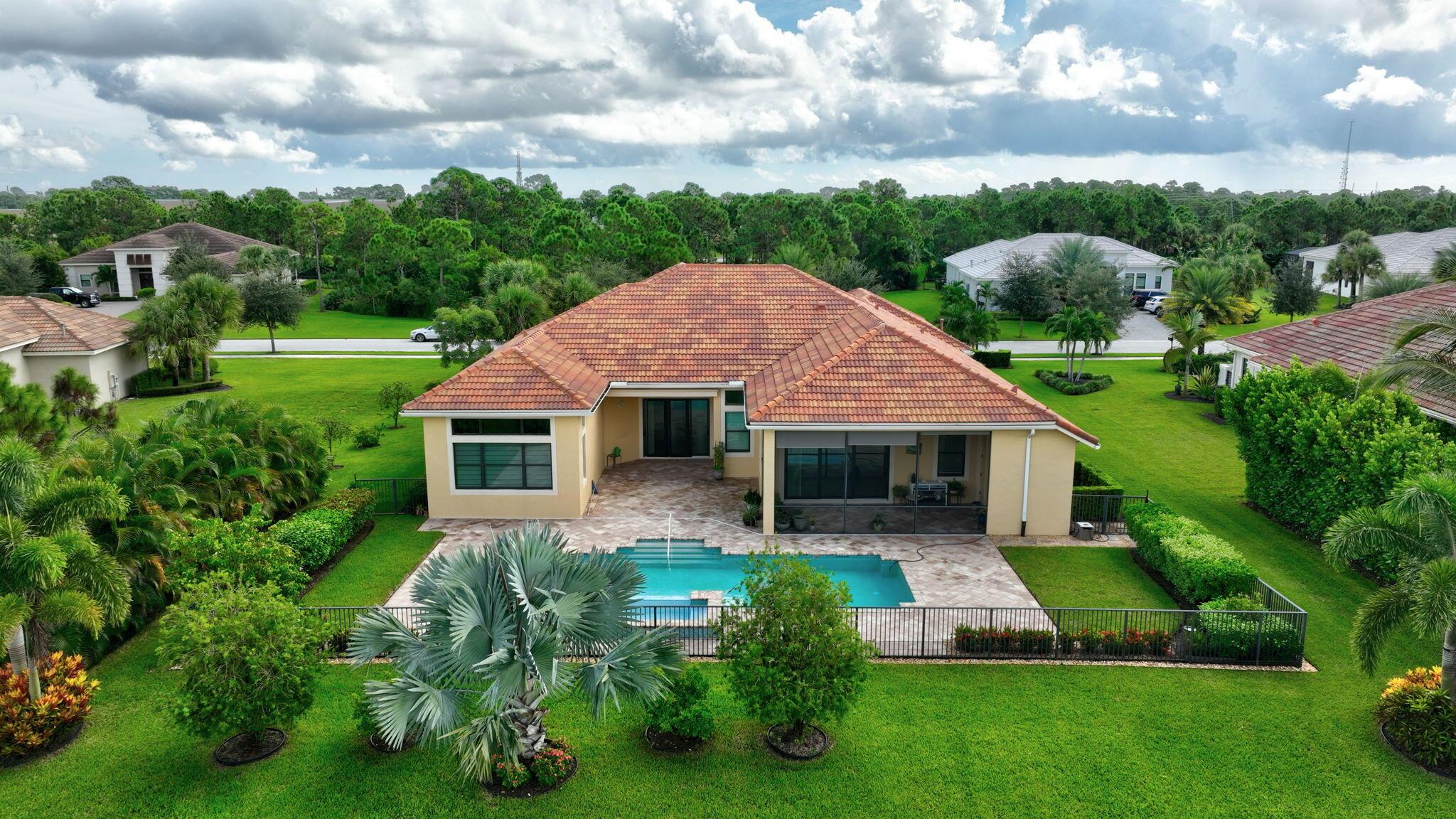 TUSCAWILLA (AKA CANOPY CR - Residential