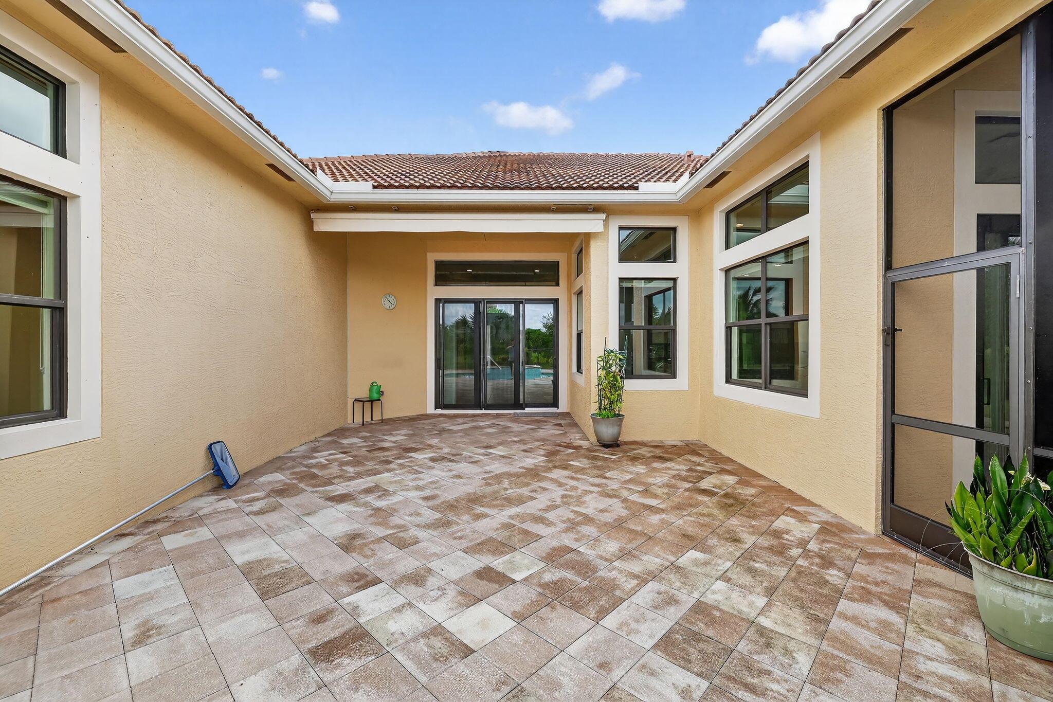 TUSCAWILLA (AKA CANOPY CR - Residential
