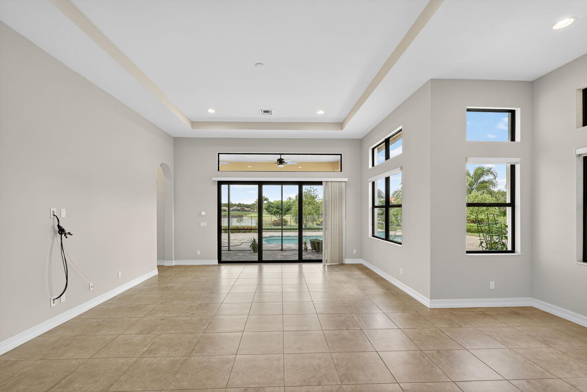 TUSCAWILLA (AKA CANOPY CR - Residential