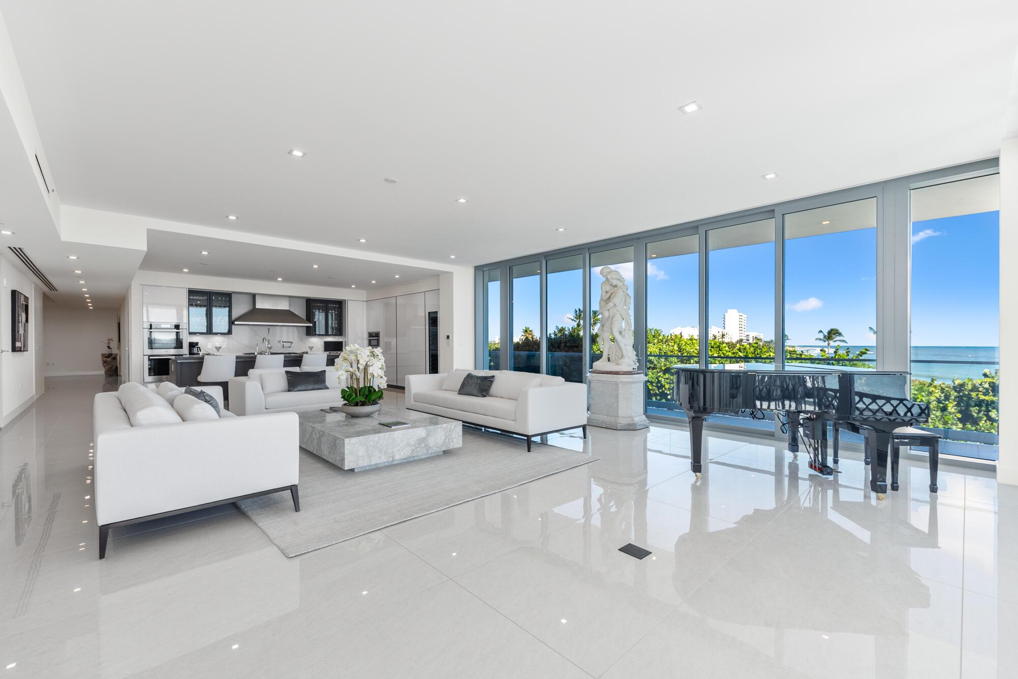 SEAGLASS CONDO - Residential