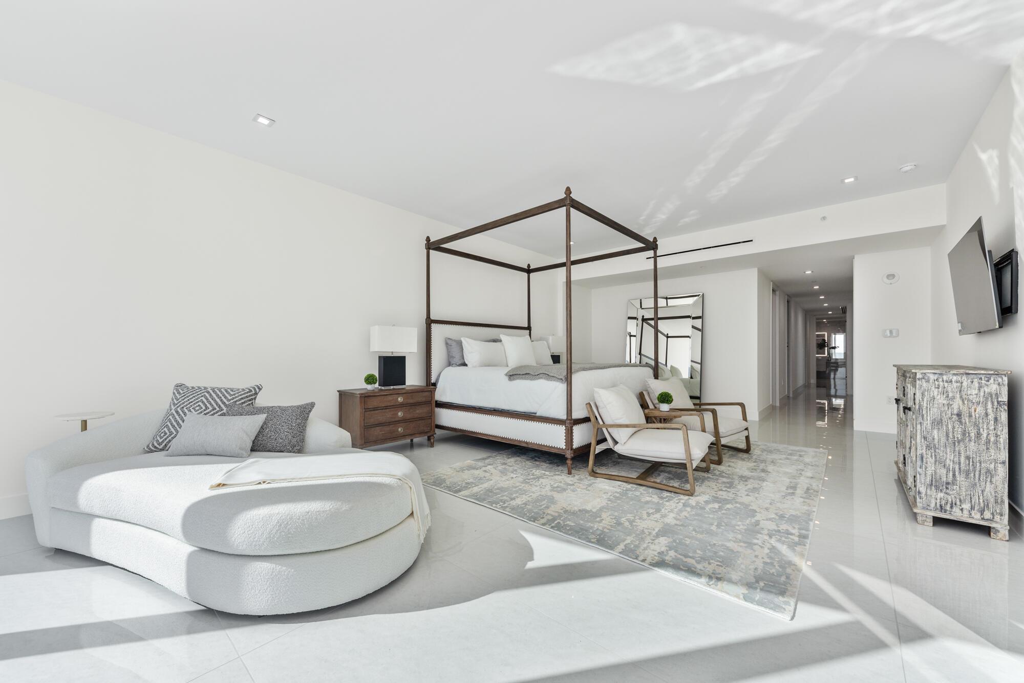 SEAGLASS CONDO - Residential