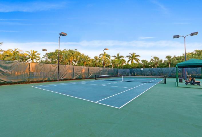 OLYMPIA 2 - Residential Lease