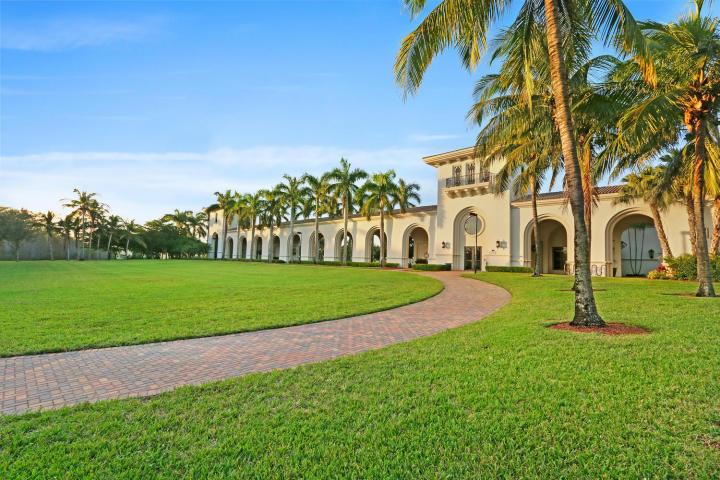 OLYMPIA 2 - Residential Lease