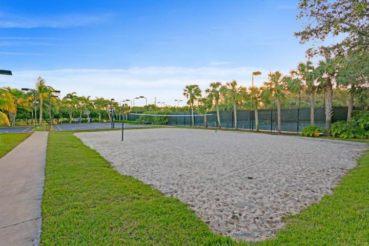 OLYMPIA 2 - Residential Lease