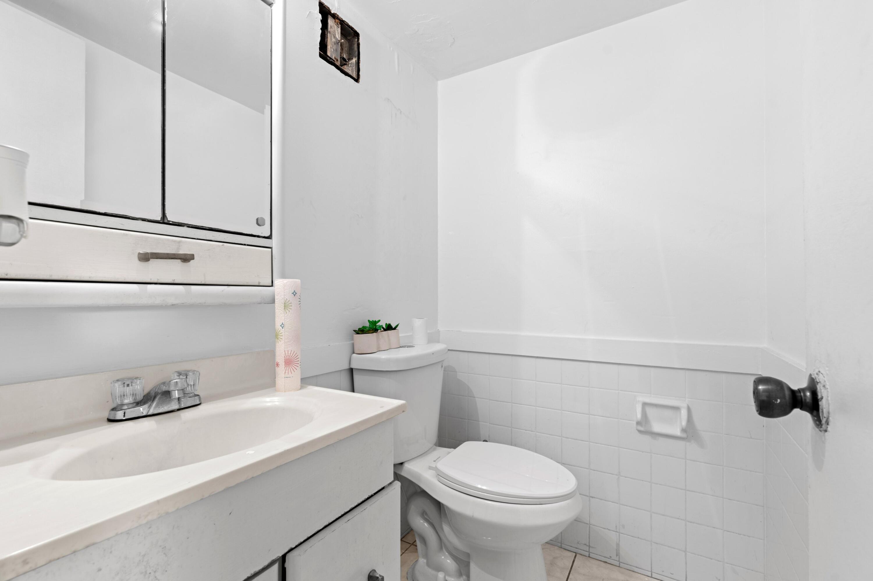 PALMVIEW TOWNHOMES INC CONDO - Residential