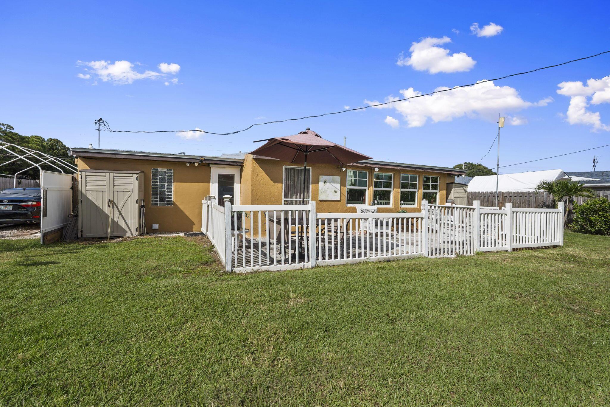 RIVER PARK UNIT 5 - Residential