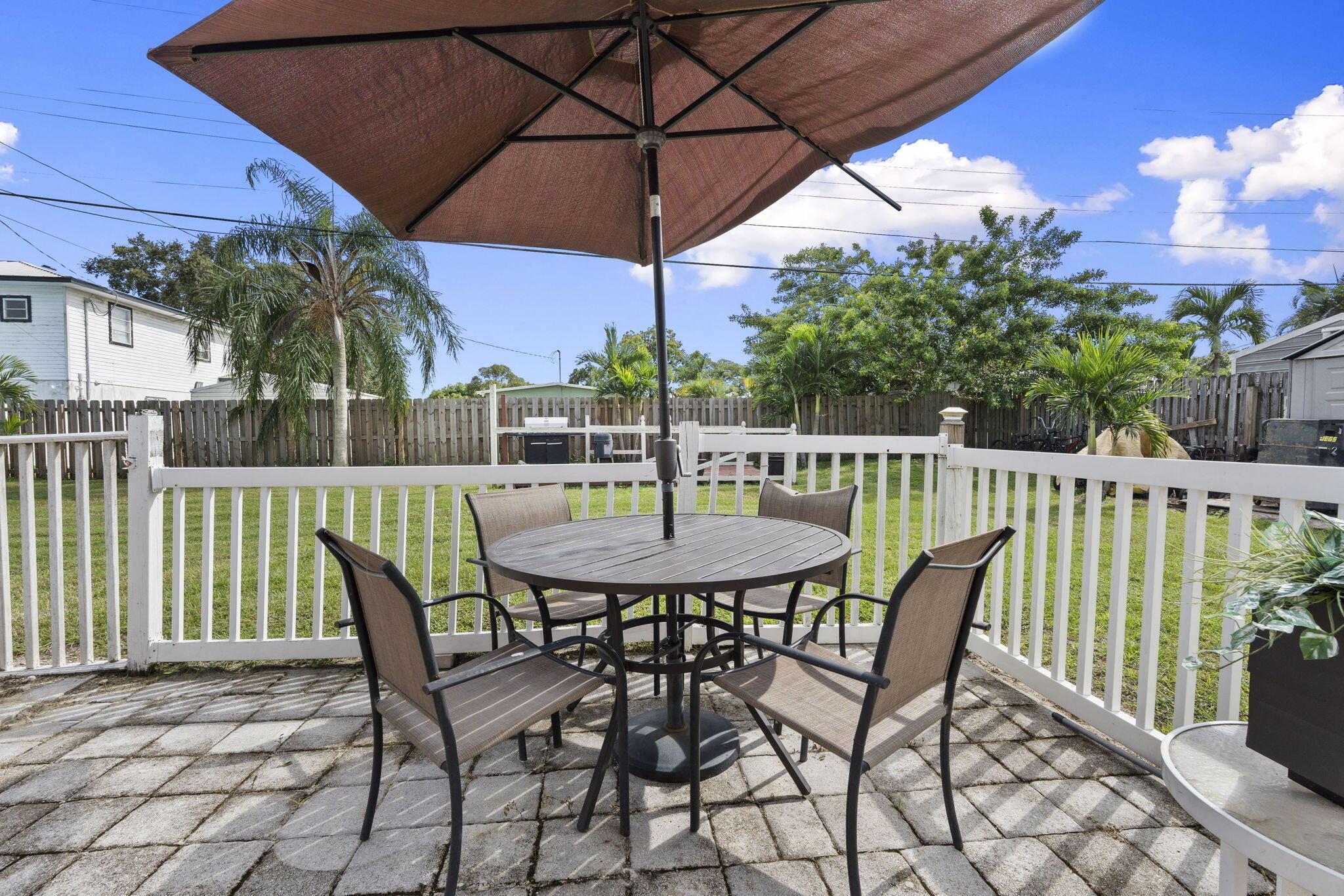 RIVER PARK UNIT 5 - Residential