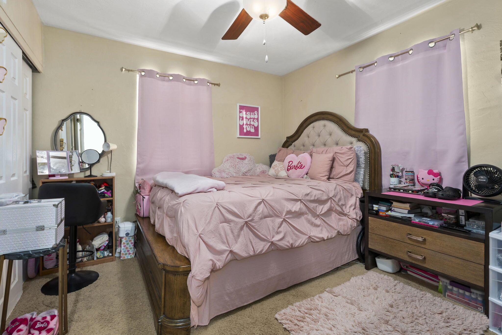 RIVER PARK UNIT 5 - Residential