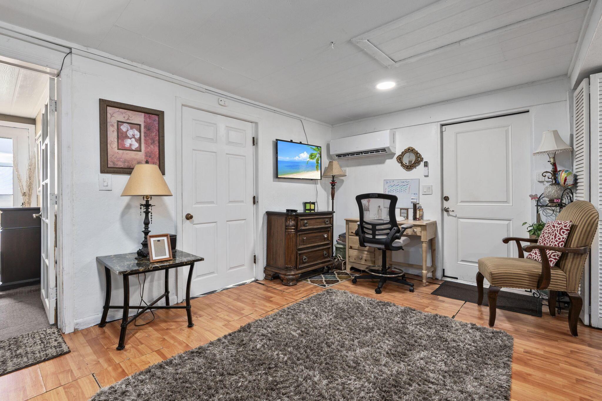 RIVER PARK UNIT 5 - Residential