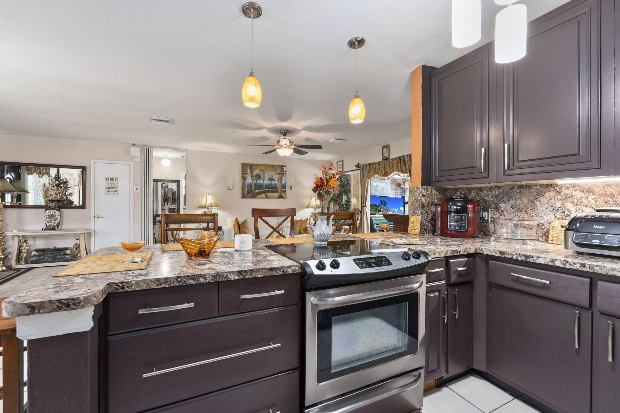 RIVER PARK UNIT 5 - Residential