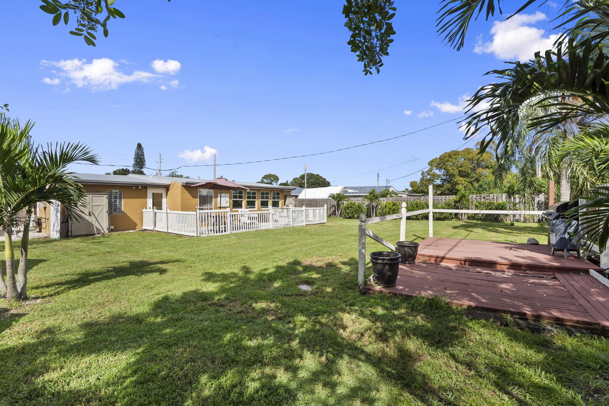 RIVER PARK UNIT 5 - Residential