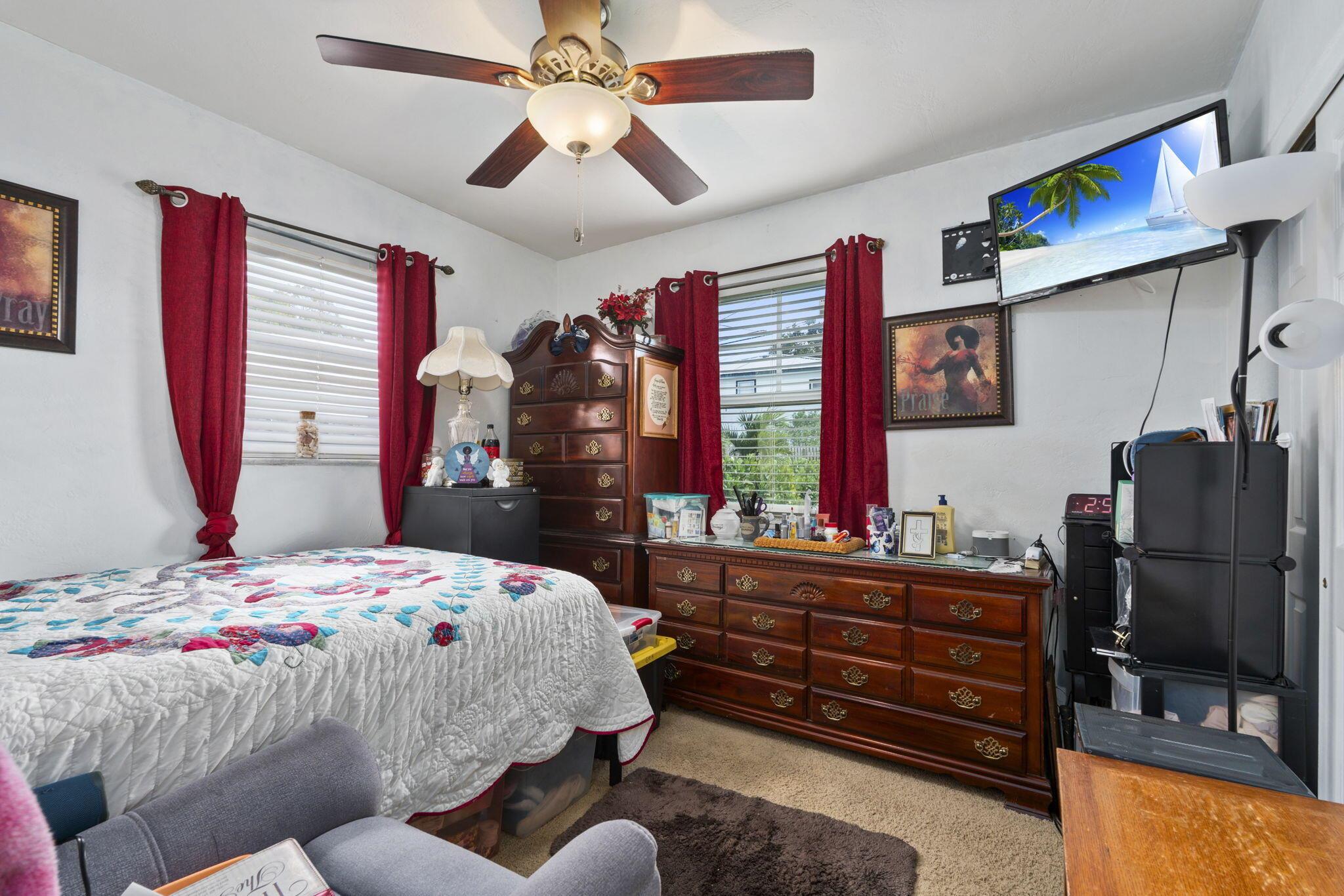 RIVER PARK UNIT 5 - Residential