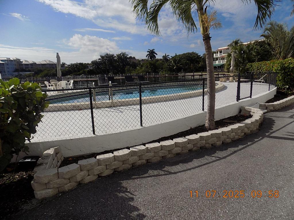 SOUTH SEA ISLANDER INC CONDO - Residential