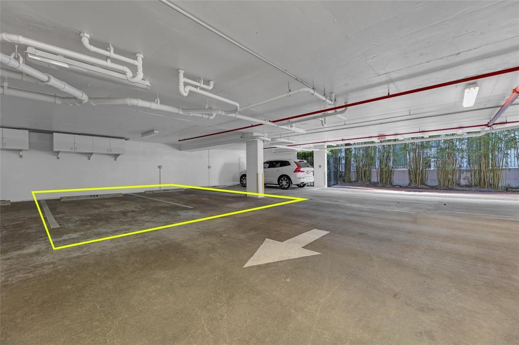 VELA VISTA CONDO - Residential Lease