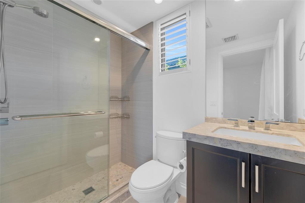 VELA VISTA CONDO - Residential Lease