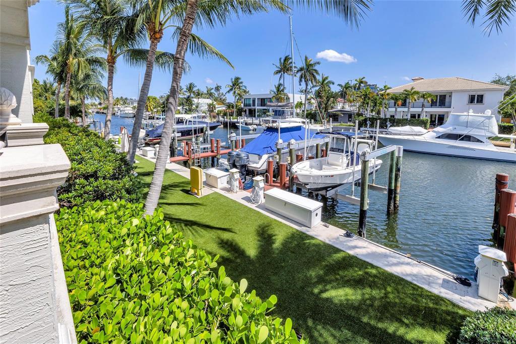 VELA VISTA CONDO - Residential Lease