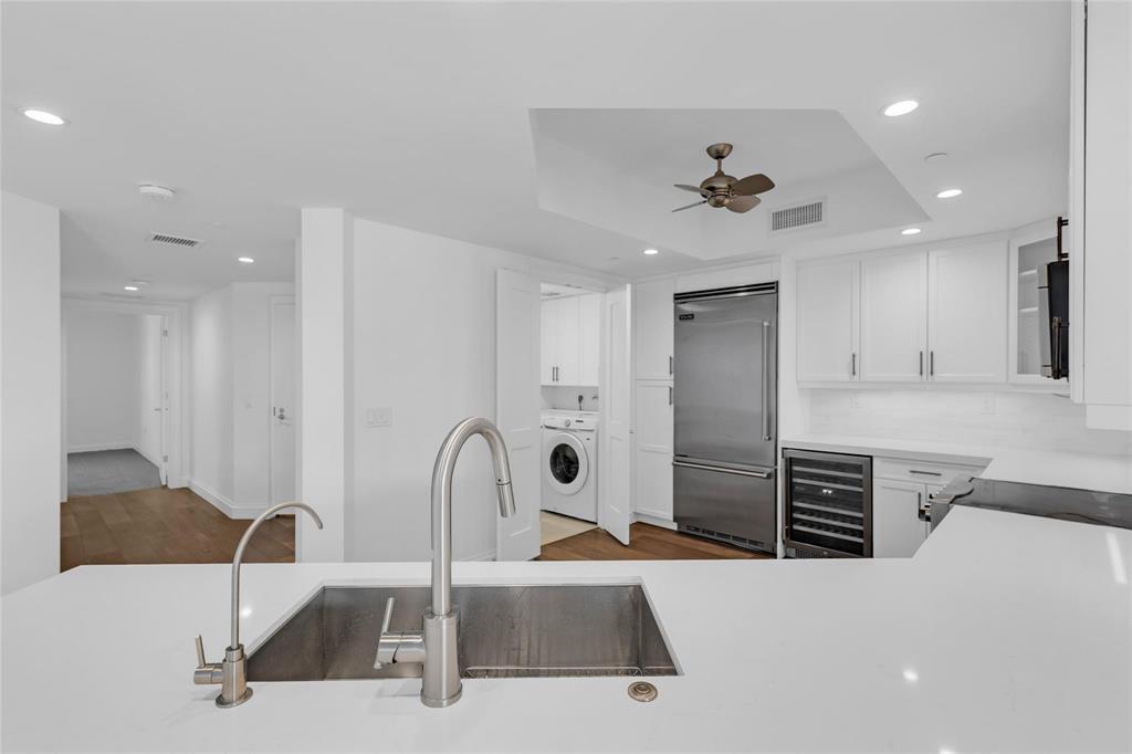 VELA VISTA CONDO - Residential Lease