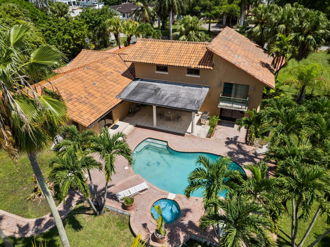 10010 NW 135th Street