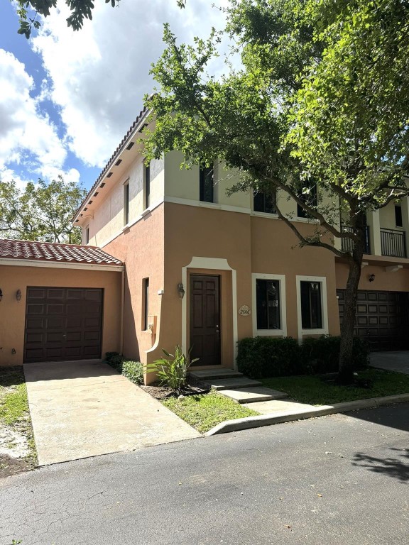 Venetian Villas - Residential