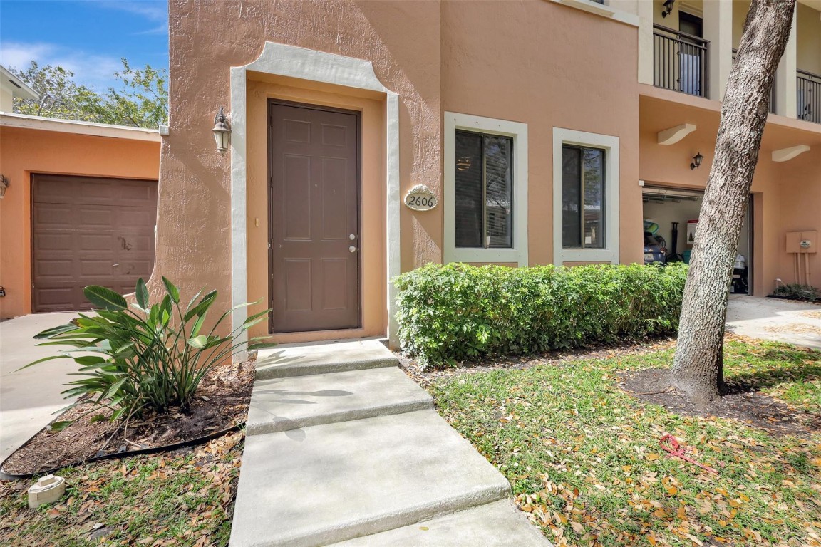 Venetian Villas - Residential