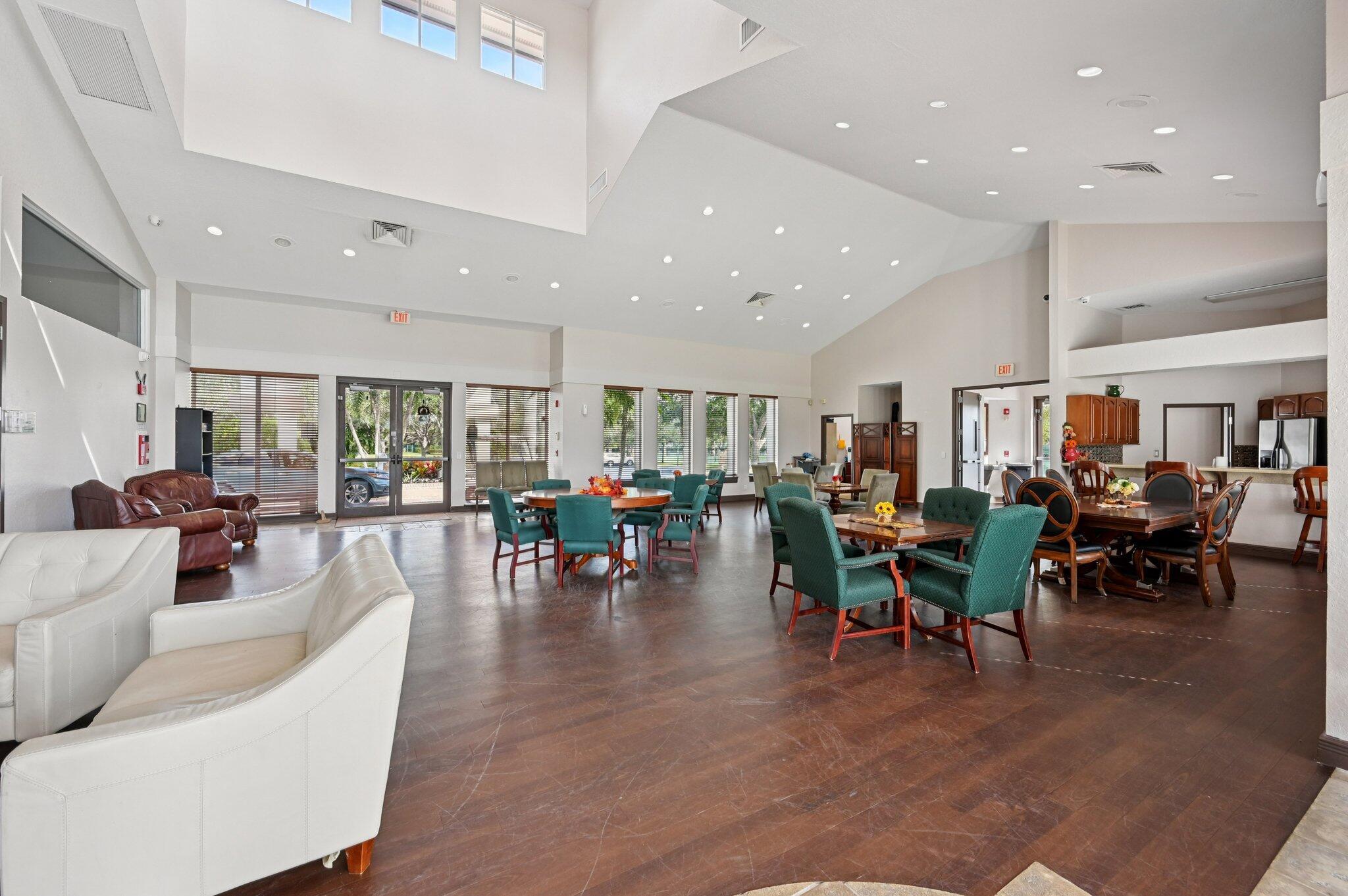 EGRET LANDING AT JUPITER - Residential