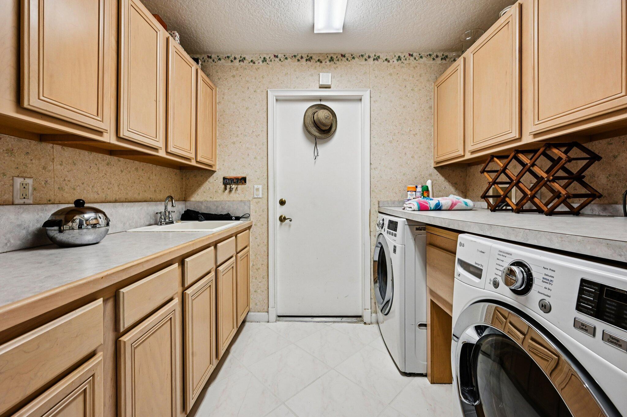 EGRET LANDING AT JUPITER - Residential