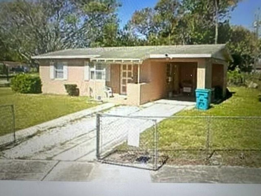 Photo of 2001 NW 2nd Court, Boynton Beach, FL 33435 (MLS # B26022756)