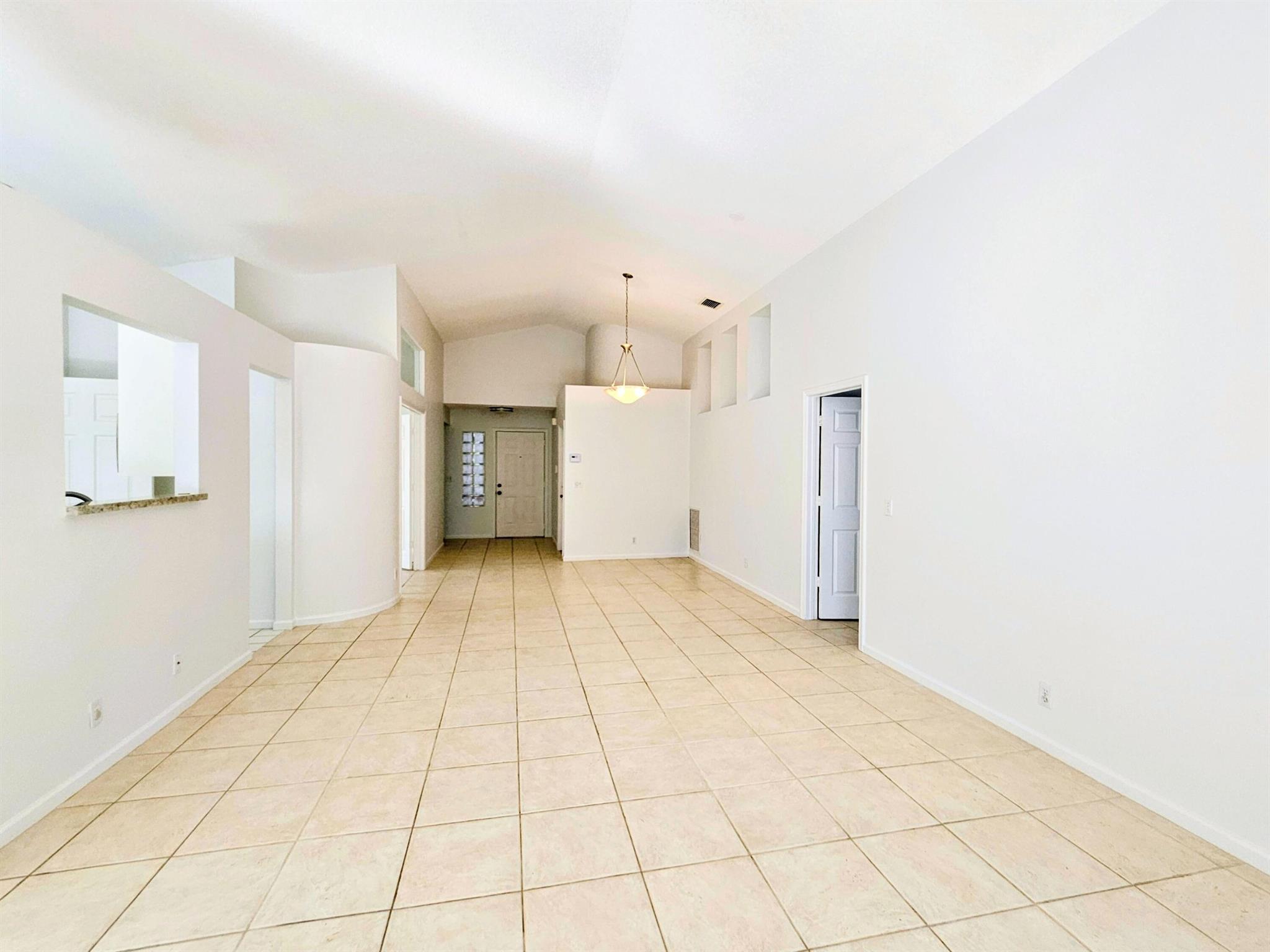 EGRET COVE AT MAPLEWOOD - Residential Lease