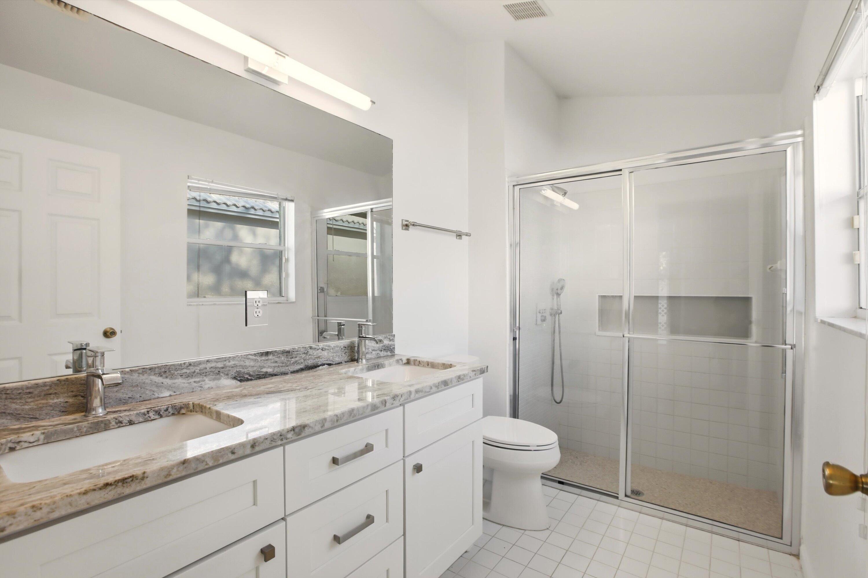 EGRET COVE AT MAPLEWOOD - Residential Lease